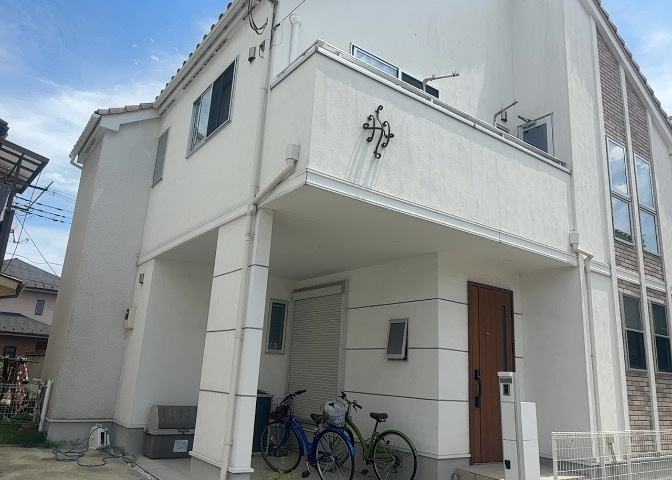 隣家の土地はどうなっているのか、生活利便施設が近くにあるのか、学校まで近いかなど、お客様のライフスタイルにあわせたイメージが重要です。また、近くにあると困る施設が近くにないかも確認するといいでしょう。