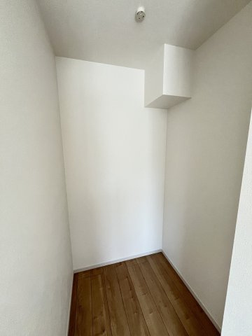 現地写真。ウォークインクローゼットです。