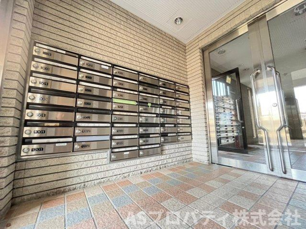 【ダイナース千代田橋の郵便受け】