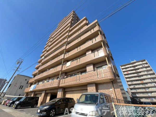 【ダイナース千代田橋の外観】