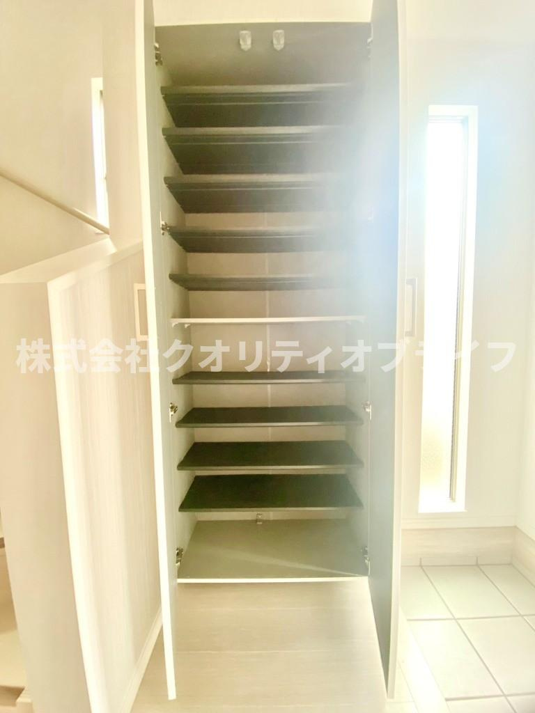 シューズボックス付きになります