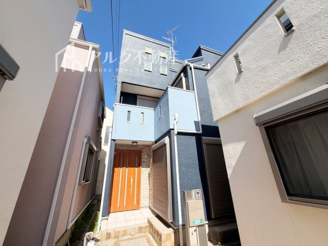 木造3階建