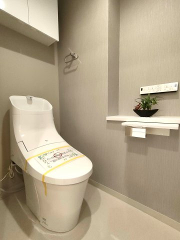 ・トイレ　　シンプルだからこそ落ち着けるトイレです。