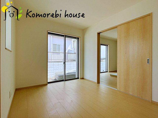 個人の部屋や寝室として使える洋室です