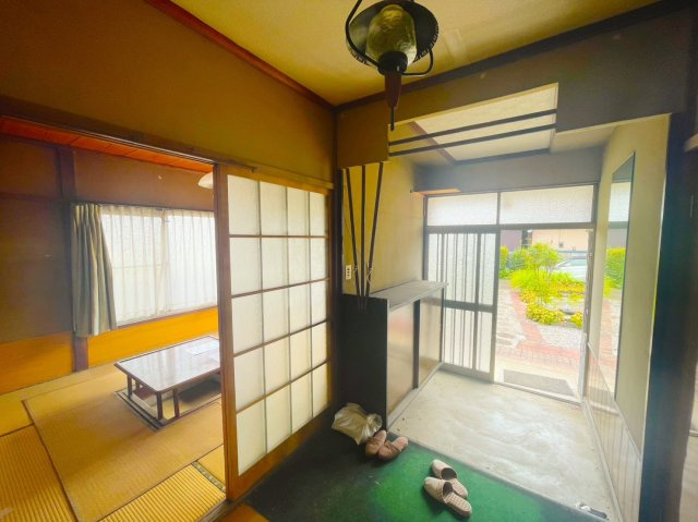 玄関