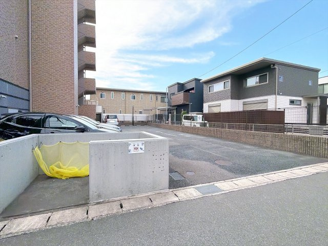 敷地内ゴミ置き場