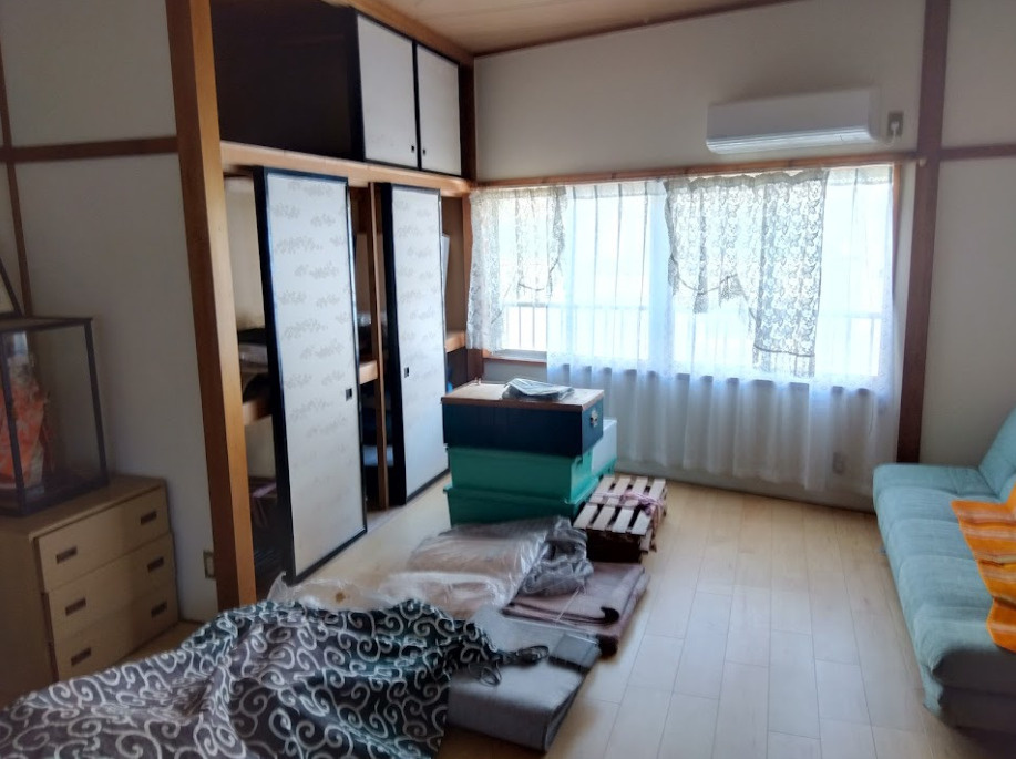 荷物が多くても収納スペースがたっぷりあるので、生活スペースを広く確保する事ができます。