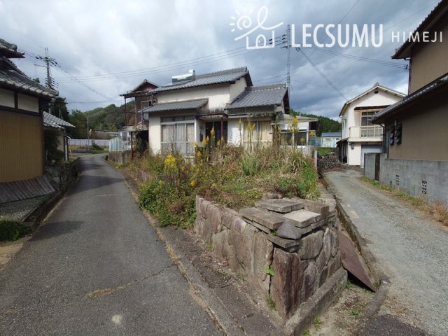 外観：328000550556