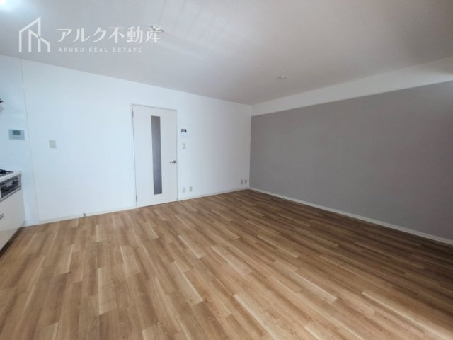 リビングダイニング