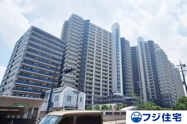 外観：327002808156