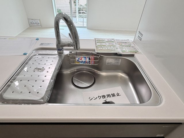 【練馬区平和台3丁目　省エネ×長期優良住宅　限定3棟のキッチン】