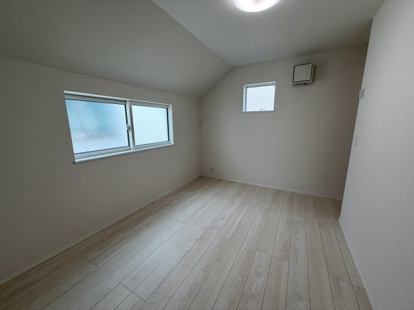 【練馬区平和台3丁目　省エネ×長期優良住宅　限定3棟の洋室】