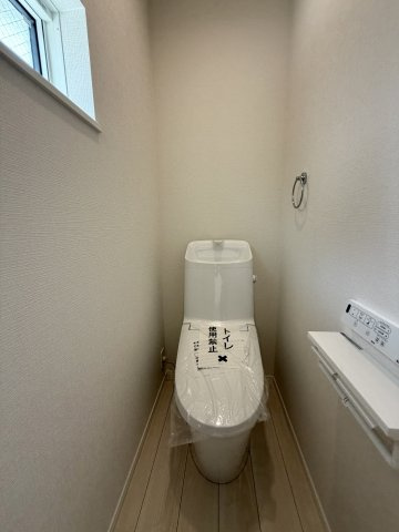【練馬区平和台3丁目　省エネ×長期優良住宅　限定3棟のトイレ】