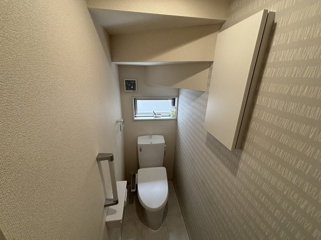 1Fトイレです
