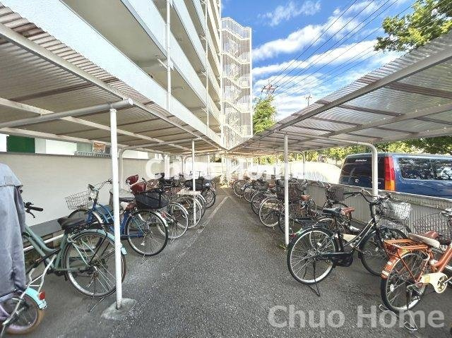 【自転車置き場】最新の空き状況や費用などの詳細は担当スタッフまでお問い合わせください。