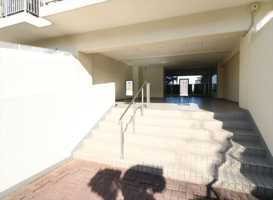 清掃も行き届いた管理体制良好のマンション