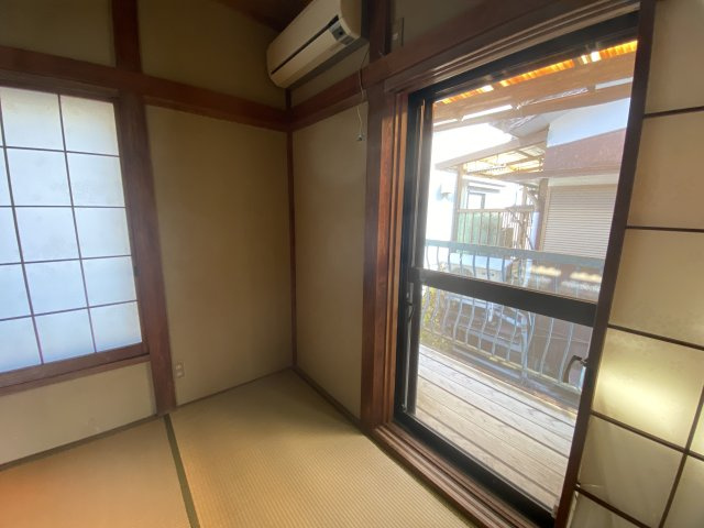 和室はお昼寝スペース・家事室など多目的に使える便利な一部屋★家族の暮らしにやさしい間取りです☆　
