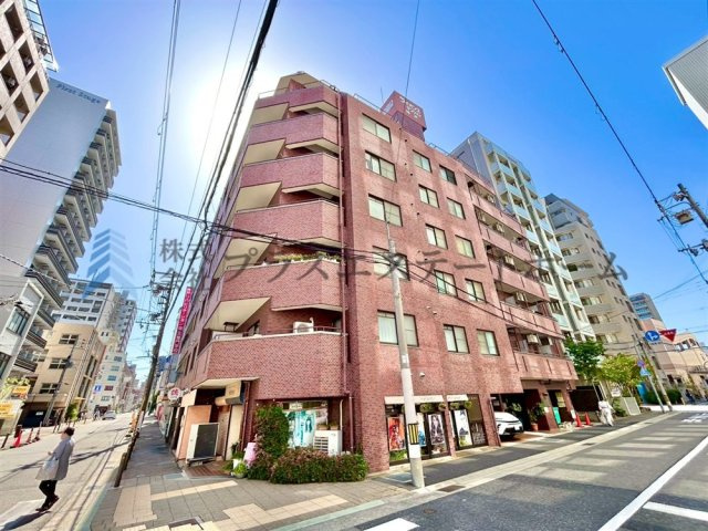 最寄駅まで徒歩約3分♪徒歩約5分で3駅3路線利用可♪