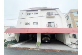 メゾン松方の外観