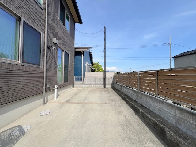 駐車スペース2台付き◇