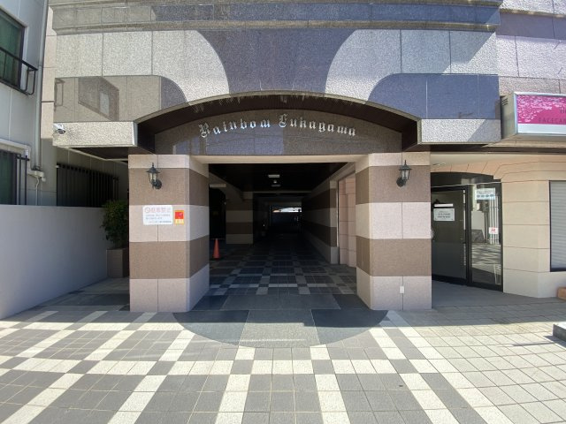 オートロック付きエントランス♪