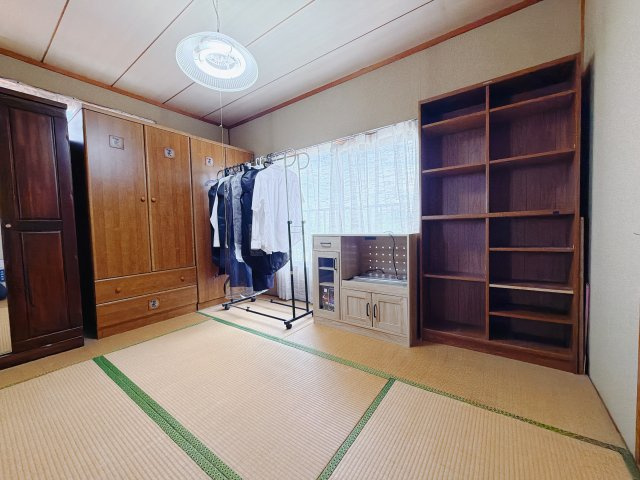 ■和室｜和室を書斎にしたり、冬にはコタツを敷いて家族みんなで年越しをするのもいいですね。家族みんなのお気に入りの空間になります♪