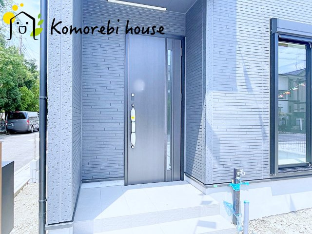 シンプルで使いやすい玄関です