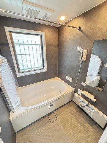 浴室乾燥機付きで雨の日のお洗濯も安心