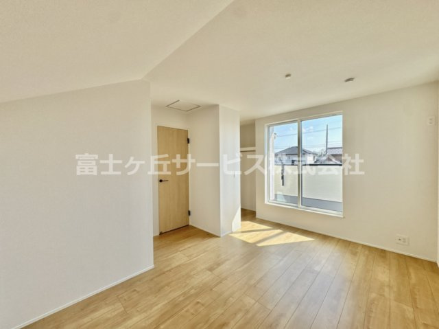 寝室にいかがでしょうか