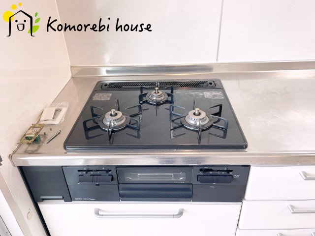 コンパクトなキッチンで掃除もラクラク