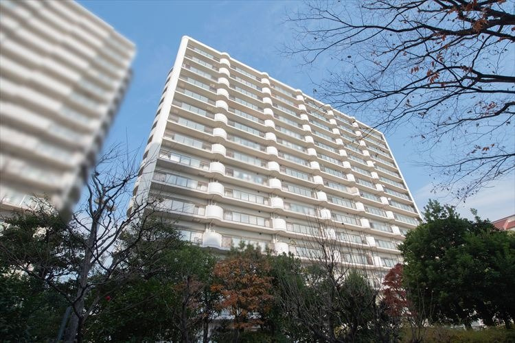 外観：327002195719