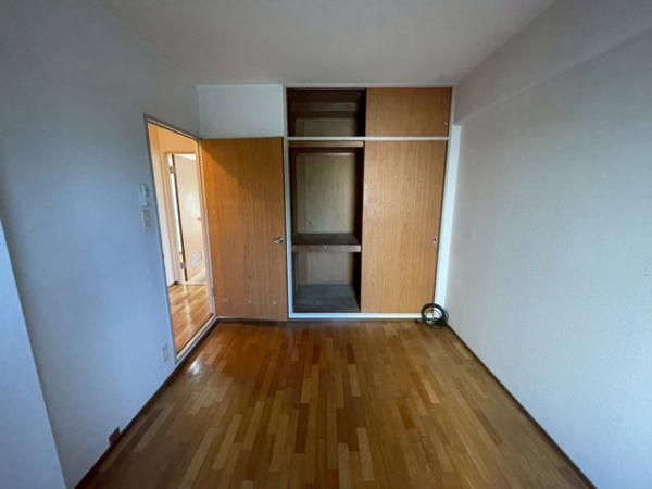 シャルム稲毛（２階）の洋室