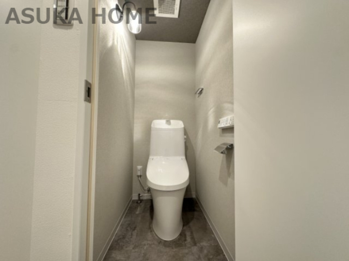 清潔感のあるトイレです。