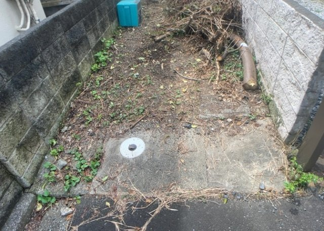 庭があることでガーデニングや家庭菜園はもちろん、こどもの遊び場やペットを放して遊ぶことができます。また、家の周囲に余裕があるということです。隣地との間があれば、十分な日当たりと、風通しが確保できます。