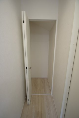 下駄箱とは別の収納