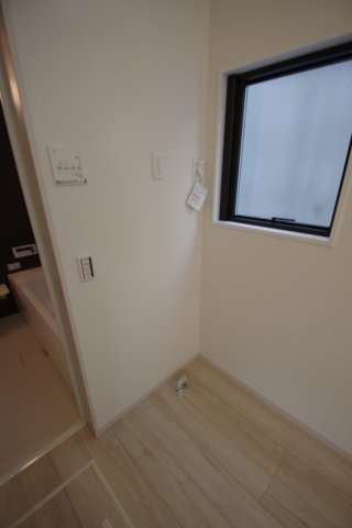 同仕様写真（内観）
