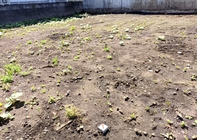 土地を買う際、住む地域の自治体や福祉の補助制度にも注目してみましょう。子供や老人の医療補助やゴミ出しのルールなど、自治体によってルールに大きな違いがあるため、暮らしやすい土地で判断するとよいでしょう。