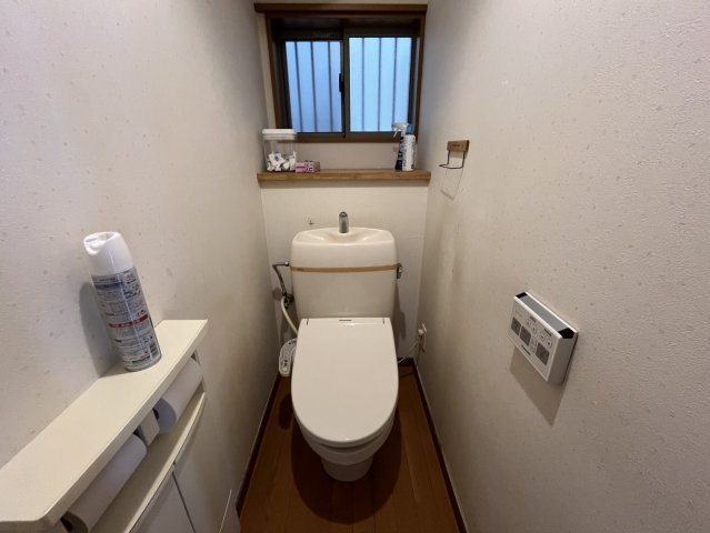 シンプルで使いやすいトイレです