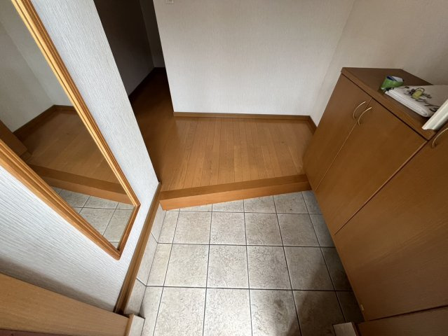 落ち着いた玄関です