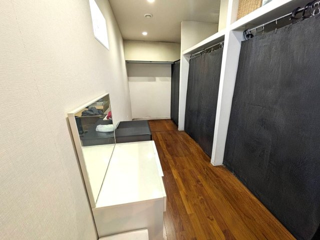 ウォークインクローゼット　