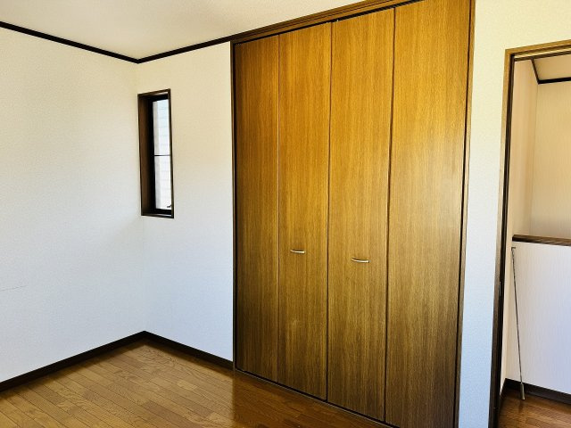 ～収納力の高いクローゼット完備～