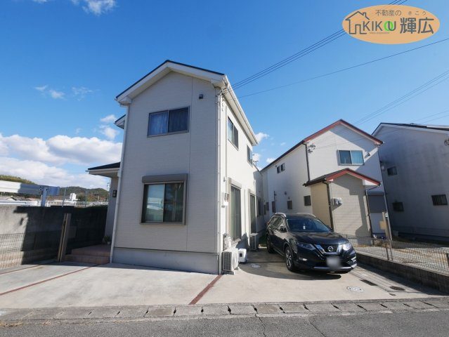 外観：328000507292