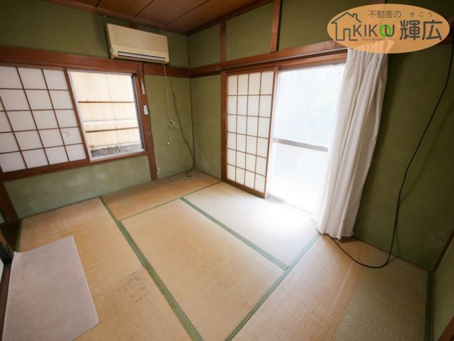 和室は約6畳ございますので、客間としても最適ですね