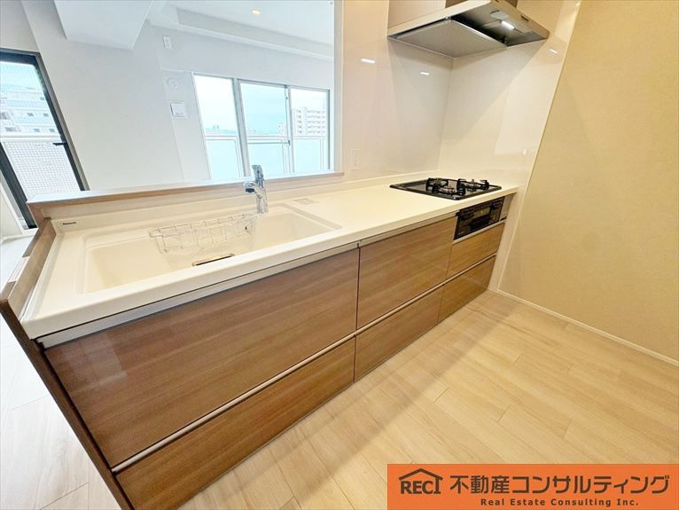 南向きで開放感のある角住戸♪
