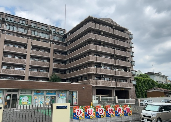 景色重視でお家選ぶをするとスーパーが遠い！学校が遠い！など生活をするうえで利便性で困ることもあります。まず一度現地を見学する際に、周辺の施設などがあるかを確認し、暮らし始めた後のことを想像しましょう。