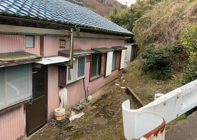 最寄り駅が近いなどの交通アクセスが良い土地だと暮らしやすいですよね。通勤・通学の観点から土地を選ぶことも大切です！自身や家族のライフワークからあったの物件を探しましょう！当社営業がお力になります！