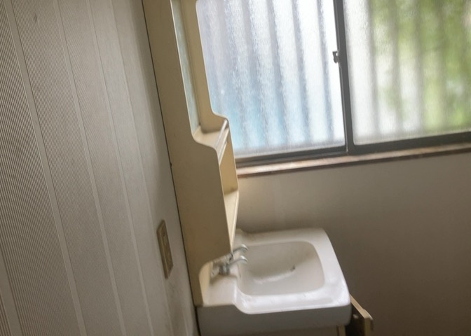 洗面化粧台では顔を洗ったり、身だしなみを整えることが本来の使い方ですが、用途によっては洗面化粧台に求められる機能が違ってくるため、ご自身や家族のライフスタイルに合ったものを選ぶことをおすすめ致します。