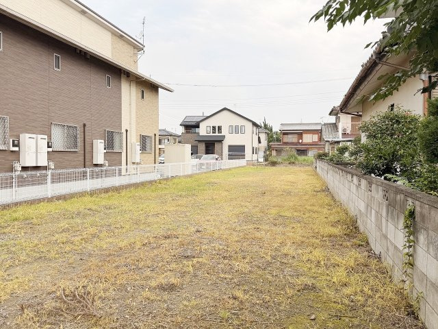 敷地広々123坪♪
