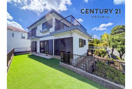 横浜市青葉区美しが丘西の中古戸建ての外観