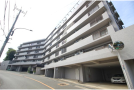 横須賀富浦公園パークホームズの外観